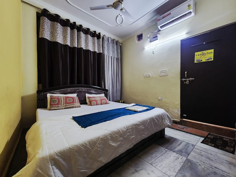 Standard AC Room